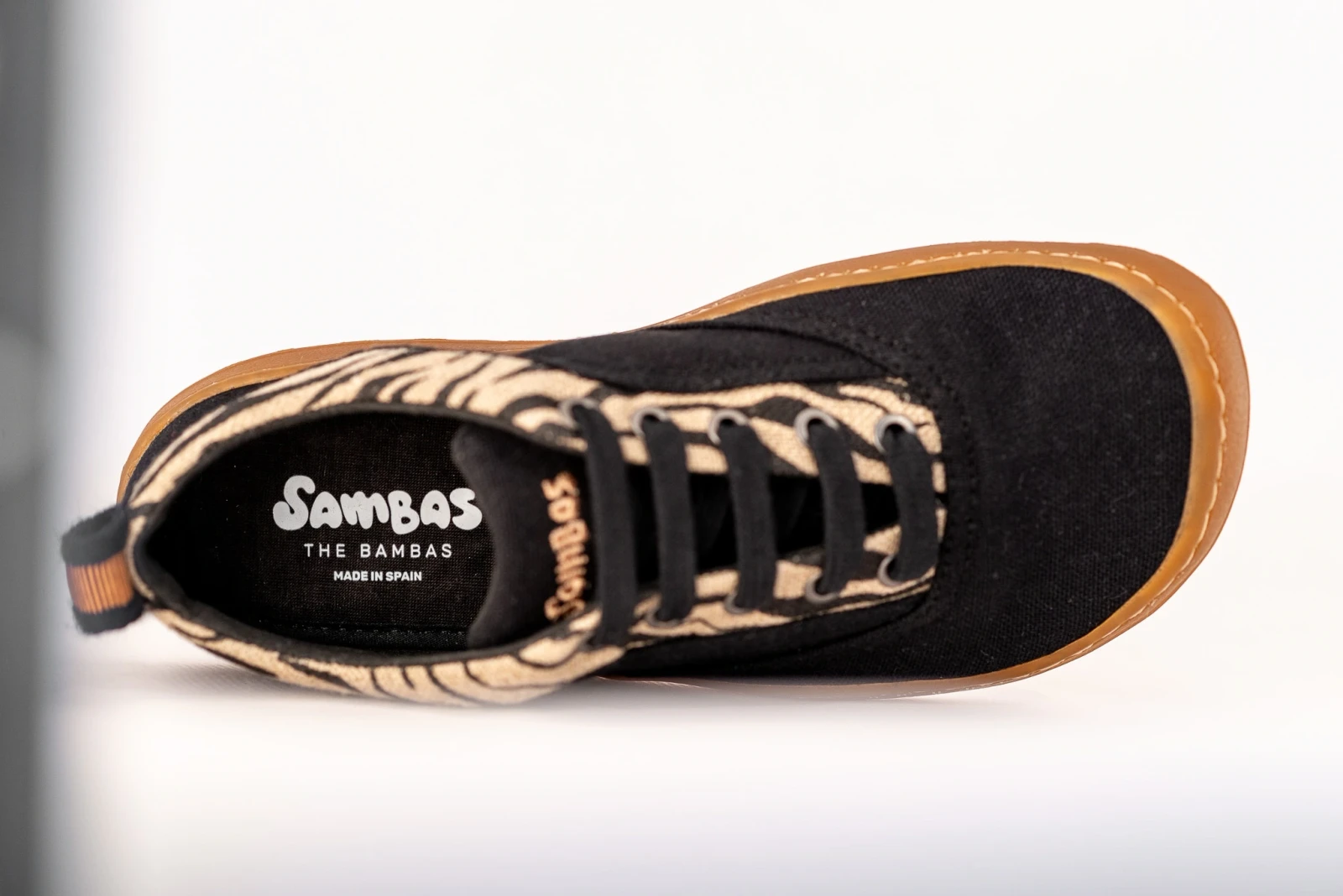 Босоногие кеды Sambas the bambas Cebra — чёрные с узором зебра, фото 7